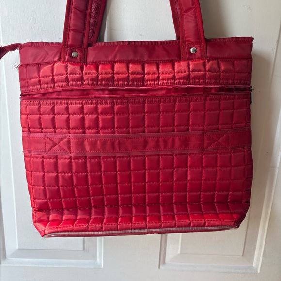 LUG Taxi - Picture 2 of 13